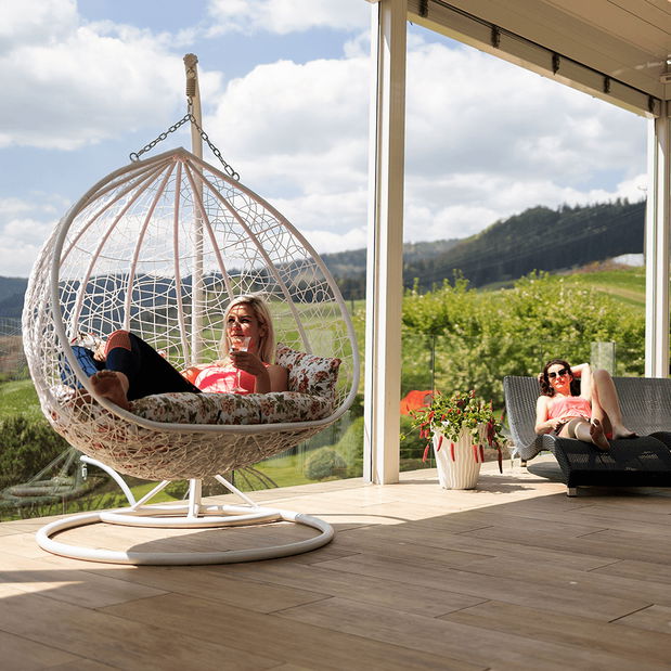 Závesné 2-kreslo Dali (biela + vzor kvety) *bazár