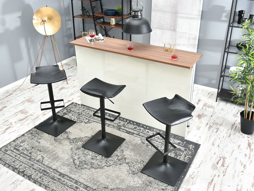 Stolička Bruno (čierna)