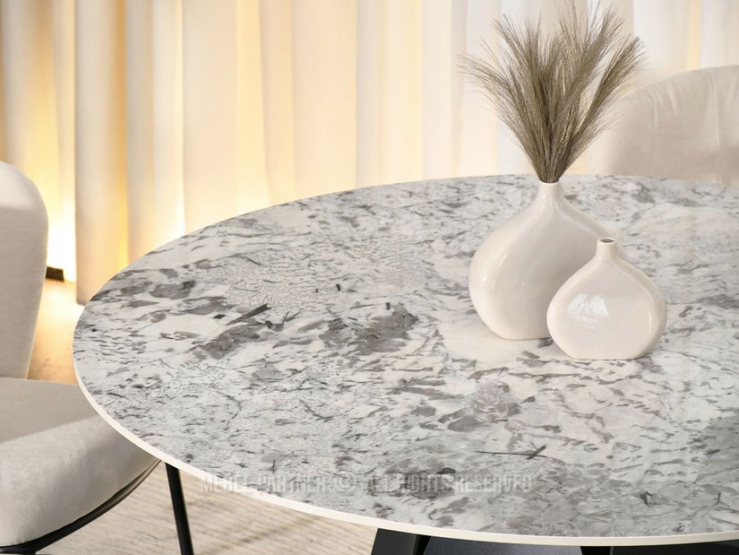 Blagovaonski stol Facilidades (siva + crna)