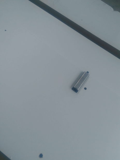 Hol Mila (alb) *resigilat