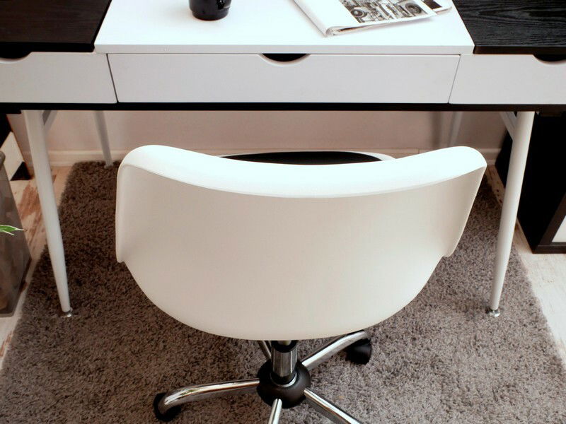 Stolička Large Otoc (biela + čierna + chrómová)