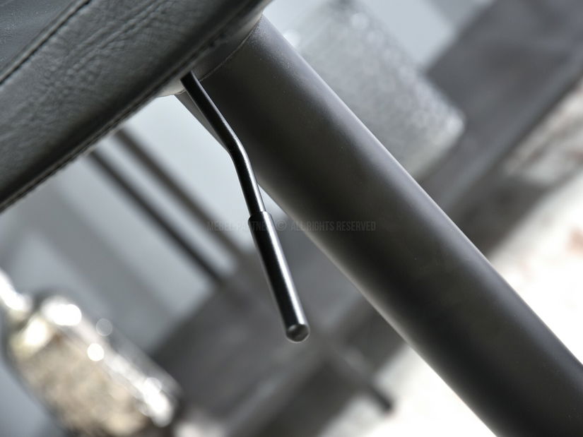 Szék Bruno (fekete)