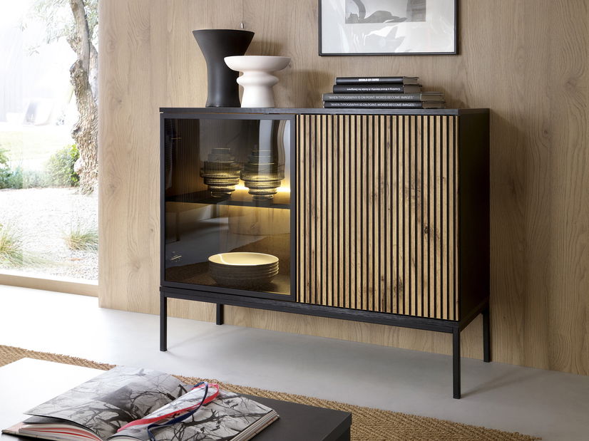 Vitrină Silvano K104 (Negru + Stejar wotan) (cu iluminat LED)