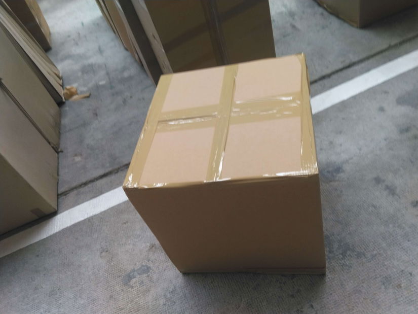 Jedálenská stolička Adore (smaragdová+ kov) *bazár