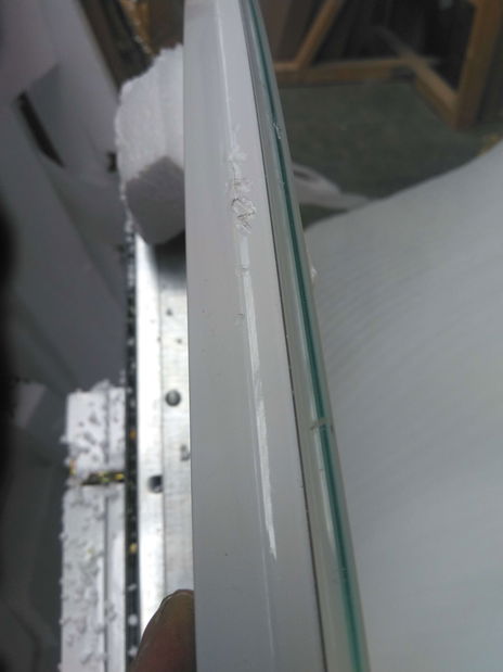 Jedálenský stôl Zalano (pre 4-6 osôb) (lesk biely) *bazár