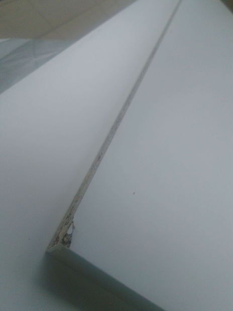 Comodă Sallosa 4 (alb + alb lucios) *resigilat