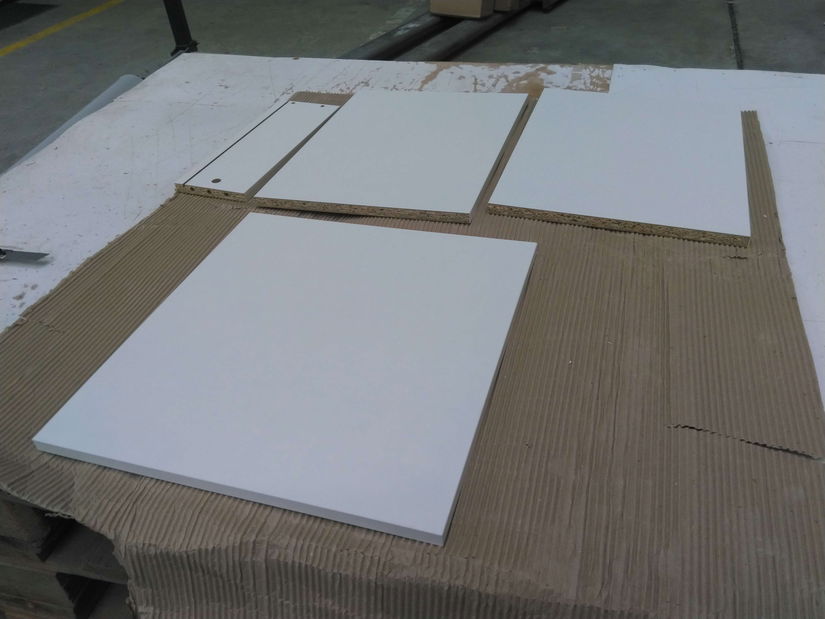 TV skrinka Alekto 2D2SZ AK09 (biela) *bazár 