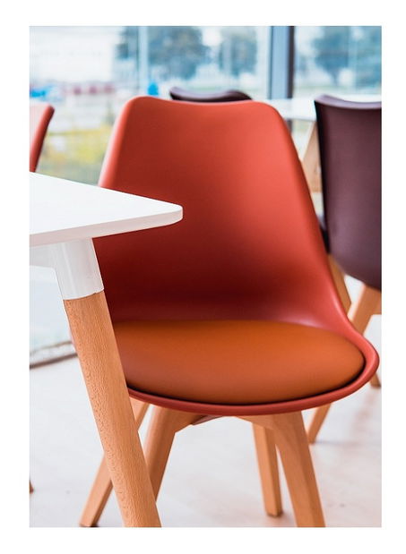 Jedálenská stolička Mellor new (koňaková)