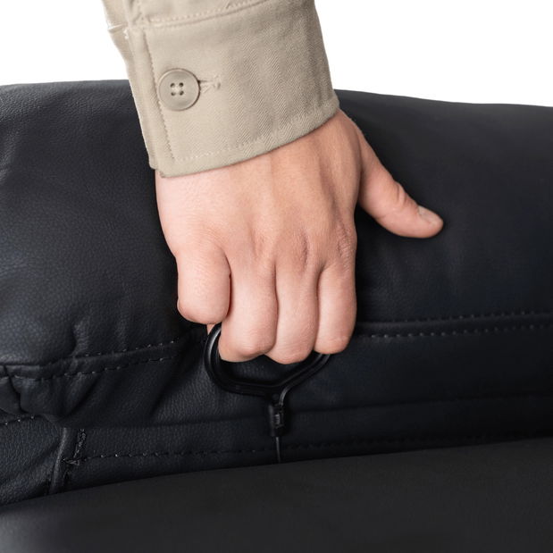 Masážne kreslo Bricke (čierna) 