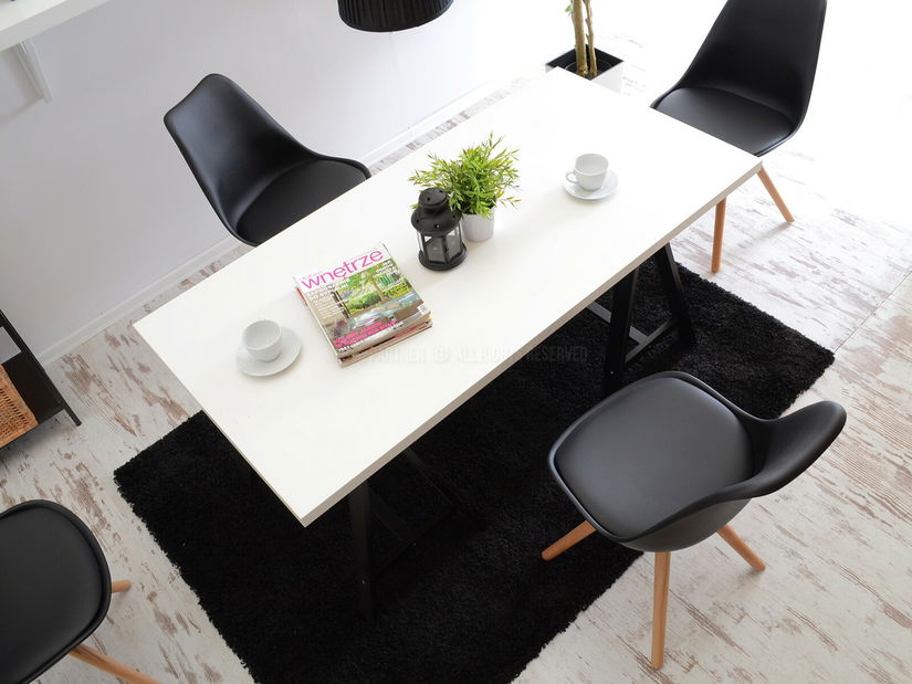 Stolička Large Otoc (čierna)