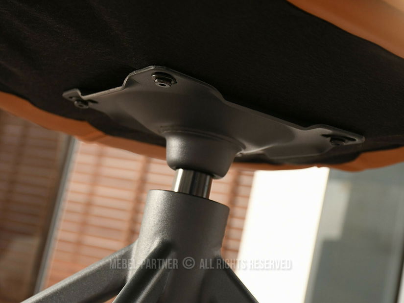 Jedálenská stolička Vacuno (hnedá + čierna)