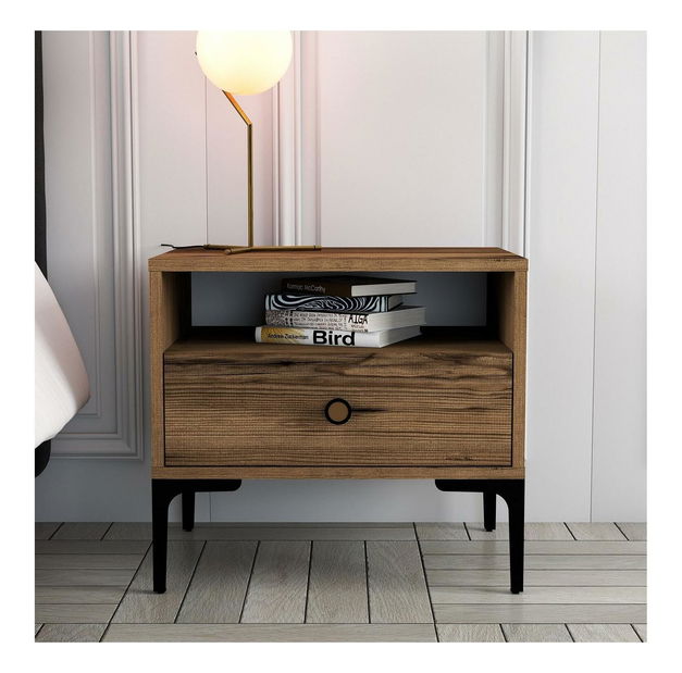 Nočný stolík Logan (orech)