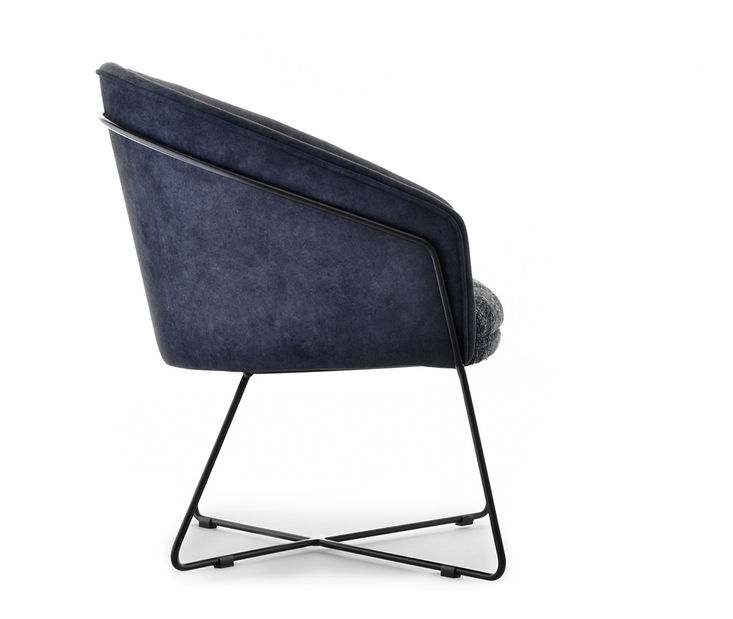 Relaxačné kreslo Lagooza (čierna)