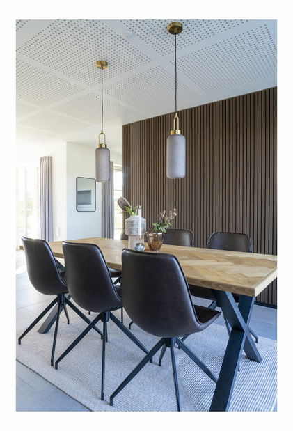 Jedálenská stolička Moteria 1 (hnedá)