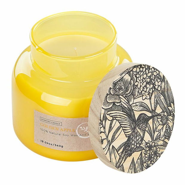 Sójová sviečka s vôňou jablka Beretta (žltá)