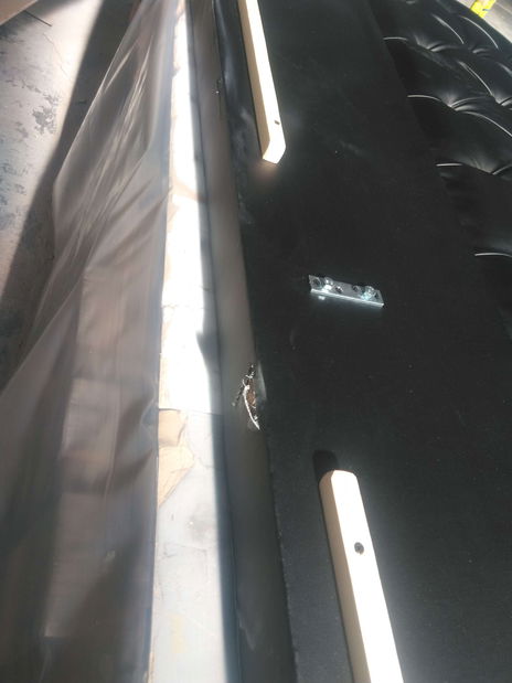 Kontinentalni krevet Enoa (crna) *outlet moguća oštećenja