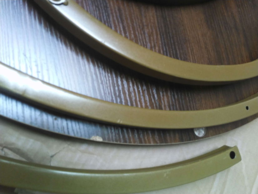 Măsuță cafea Klara (nuc + auriu) *resigilat