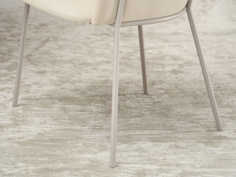 Jedálenská stolička Bastante (krémová)