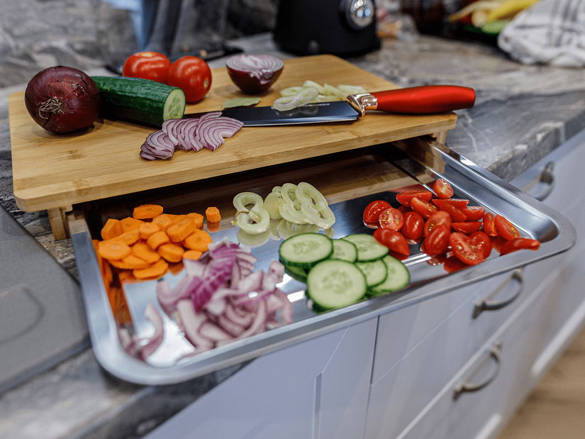 Doska na krájanie so zásuvkou Tarosh 1 (bambus + oceľ)