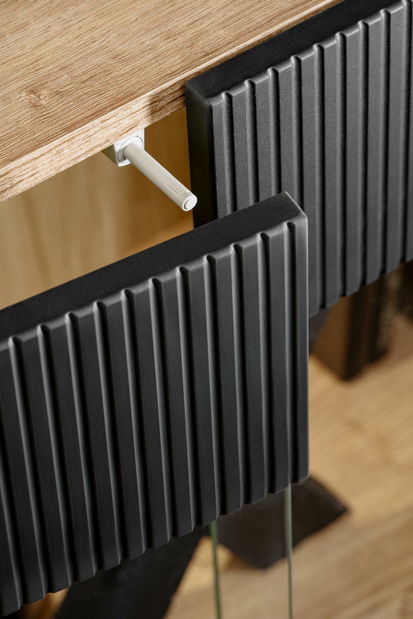 Vitrína Aruno AR SB (dub ribbeck + čierna) (s osvetlením)