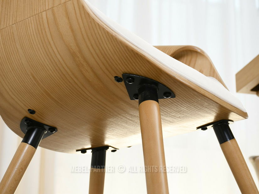 Jedálenská stolička Busque (krémová + dub)