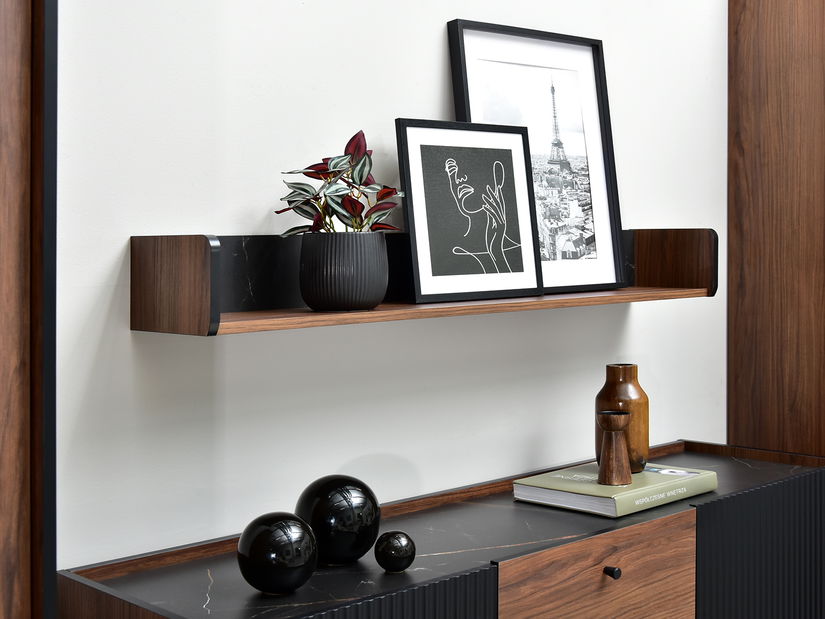 Polica Protegidas P15 (čierna)