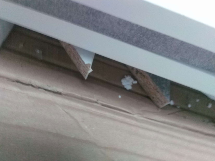 Masă de sufragerie Lumenza (alb + beton) *resigilat