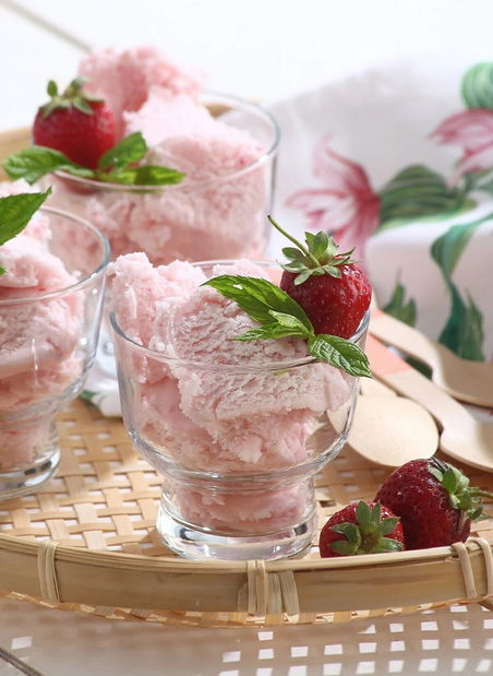 Set pahare pentru înghețată (6 buc.) Peta (transparent)