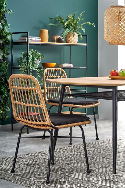 Blagovaonski stol- Halmar