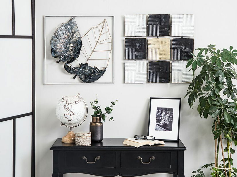 Nástenná dekorácia Tarlee (čierna)