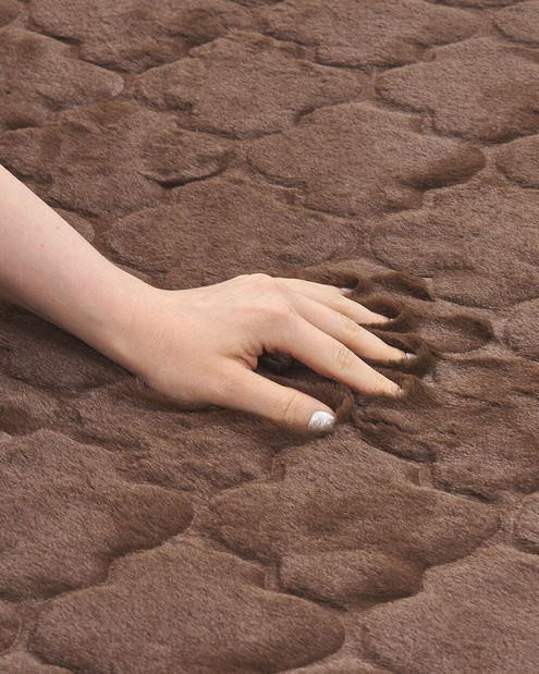 Koberec z umelej kožušiny 160 x 230 cm Gharry (hnedá)