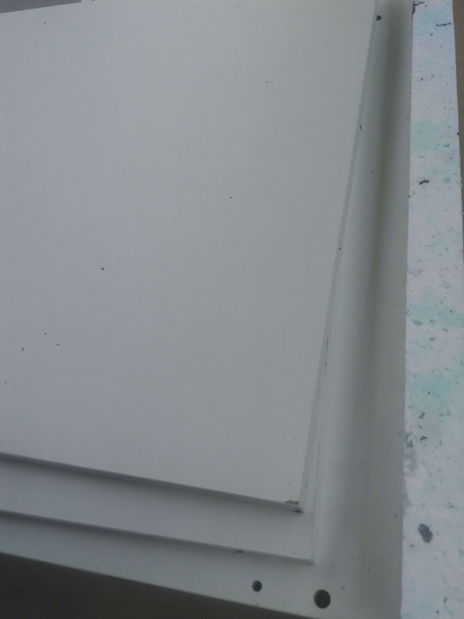 TV skrinka Alekto 2D2SZ AK09 (biela) *bazár 