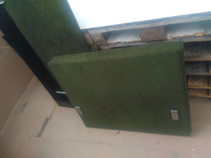 Pohovka Lestat (zelená) (P) *bazár