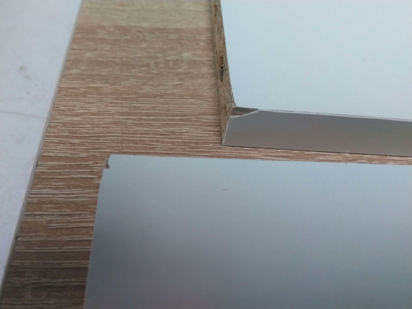 Dolná kuchynská skrinka Ozara SZ40 SZ1 (biela + červený lesk) *bazár