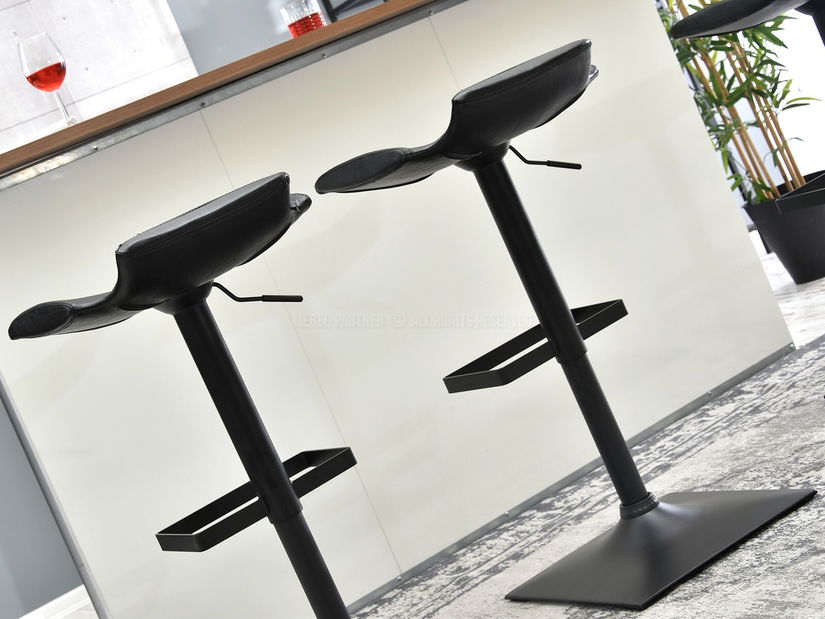 Szék Bruno (fekete)