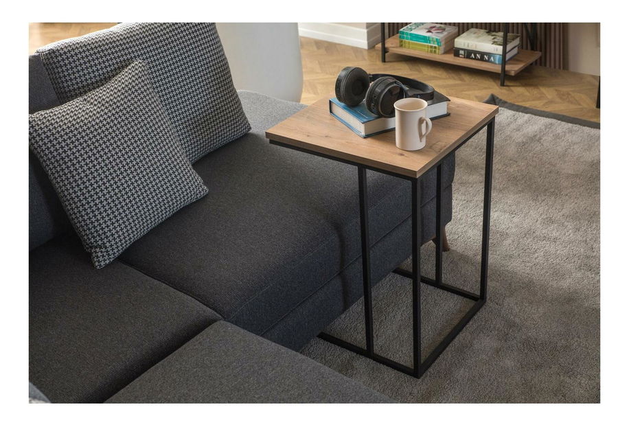 Pomoćni stolić Medlakena (borovina + crna)