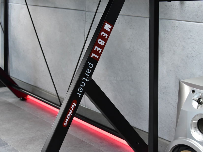 PC stolík Rolls (čierna)