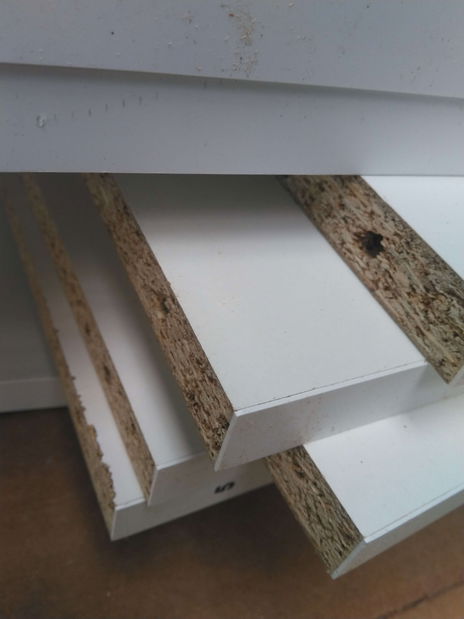 Raft Kurro (alb) *resigilat