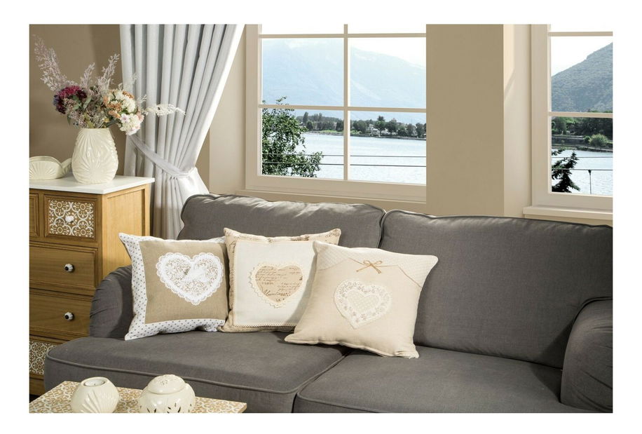 Ozdobný vankúš 40x40 cm Linda (krémová)