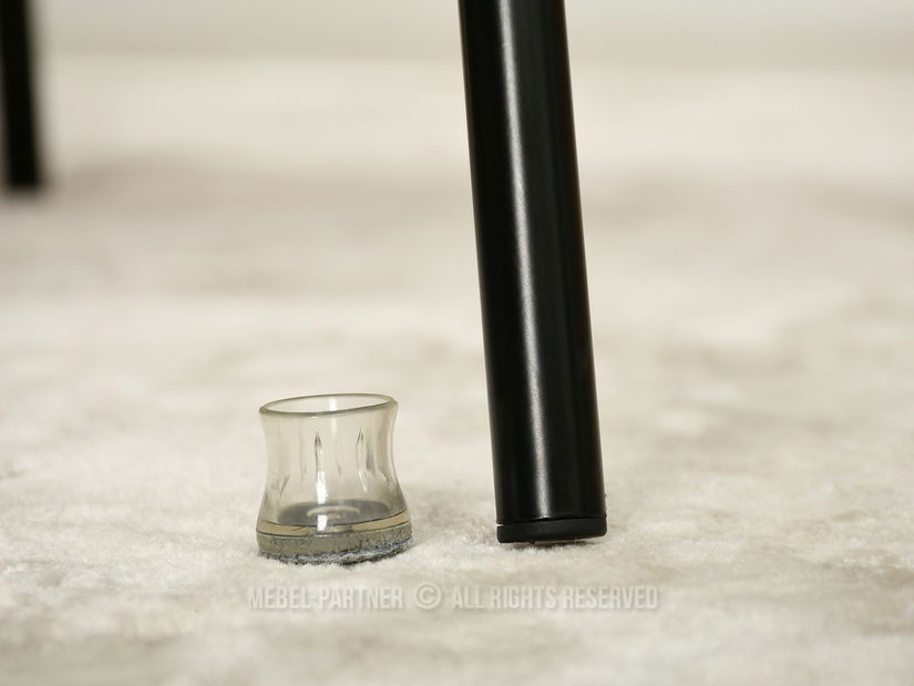 Stolica Cleo (hrast + crna)