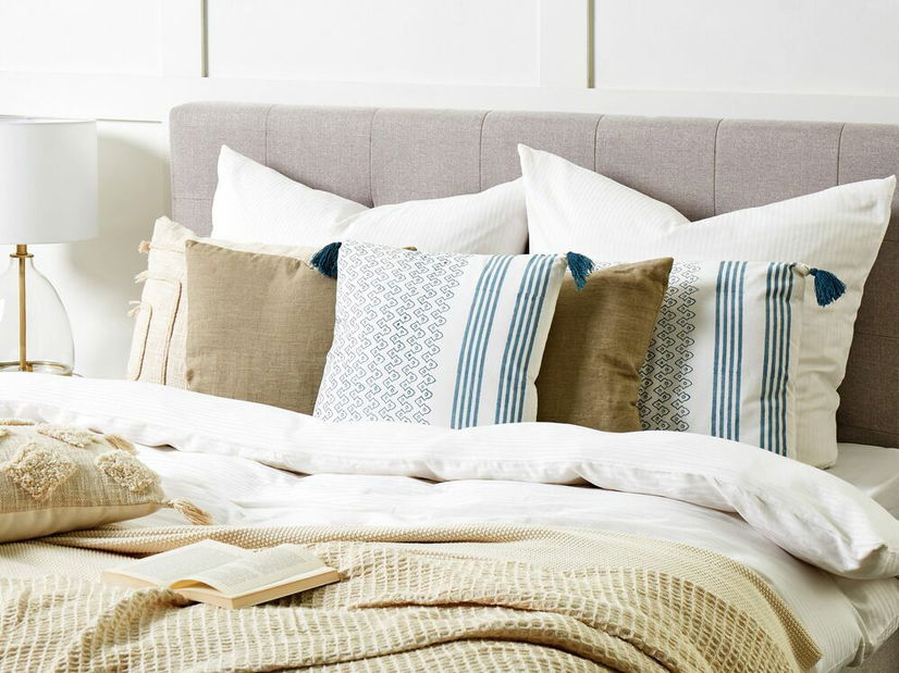 Set 2 buc perne decorative 45 x 45 cm Tilly (alb)