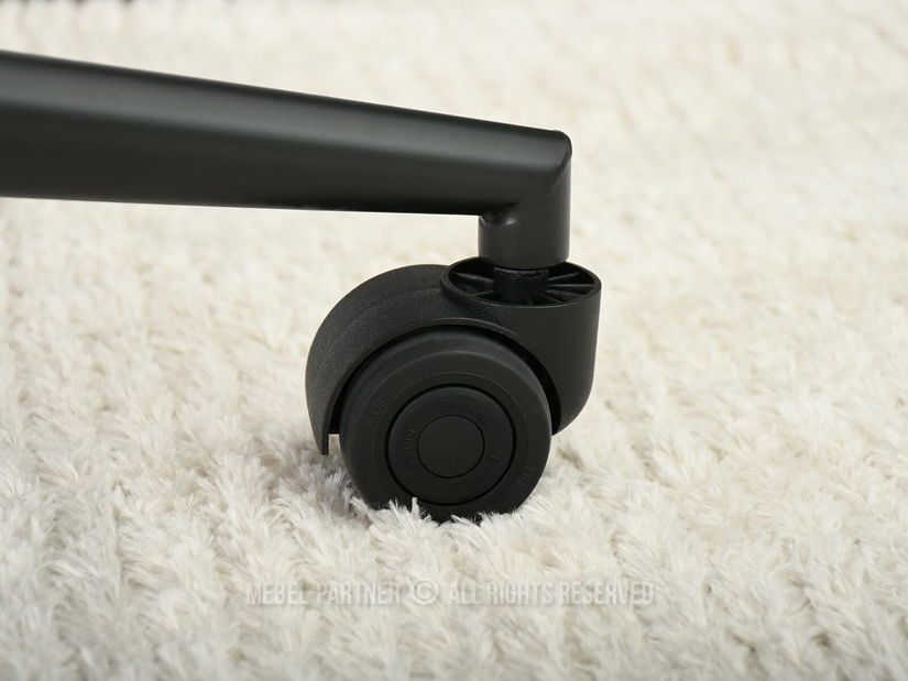 Scaun Aukley (nuc + negru)