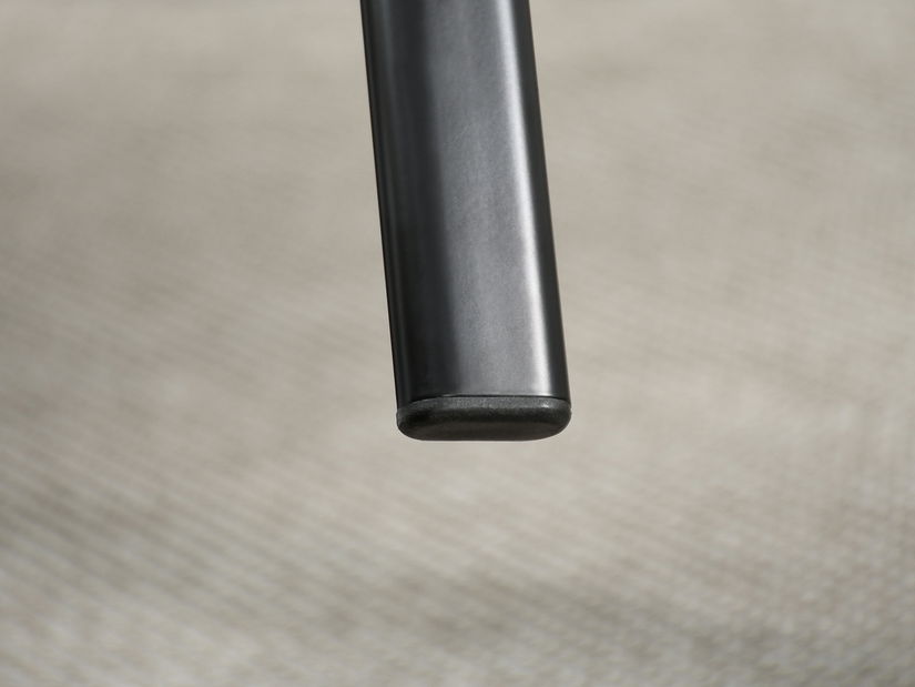 Jedálenská stolička Kuroyedov (čierna)