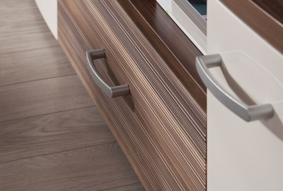 Obývacia stena Decodom Ronco K 62 slivka + lesk vanilka