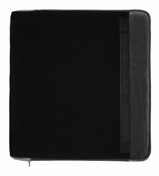 Pohovka trojsedačka Chichester (látka) (čierna)