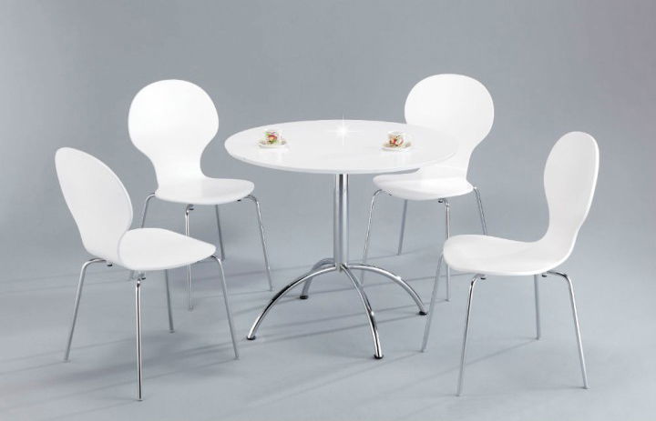 Jedálenský stôl Nerola W (pre 4 osoby)