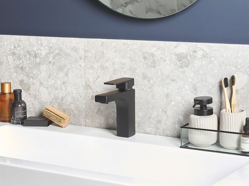 Robinet apă Iruza (negru)