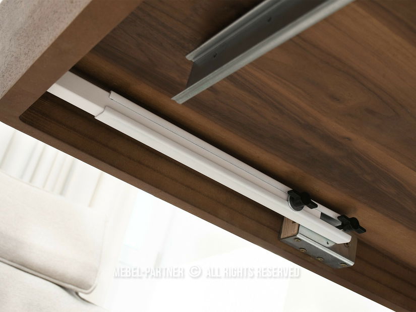 Masă sufragerie Obviamente (nuc)