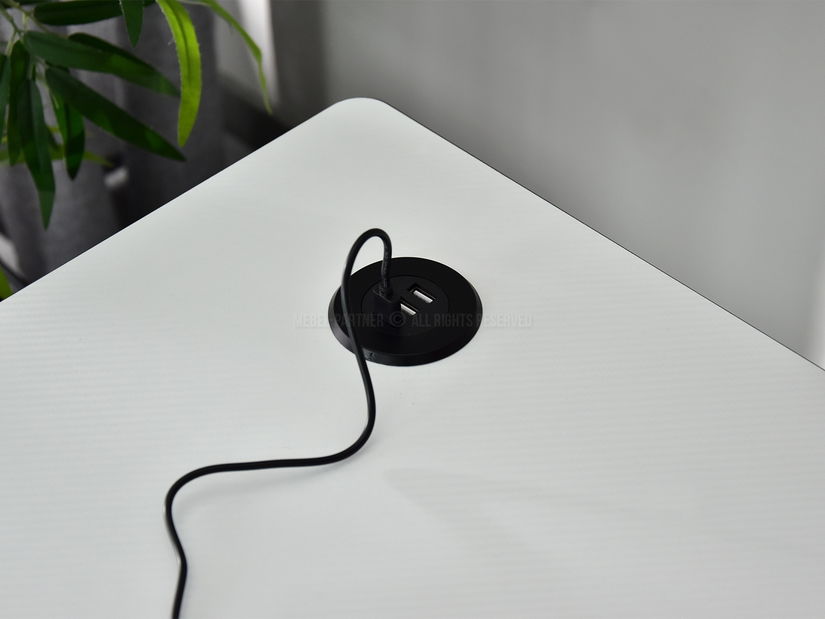 PC stolík Matts 160 (biela + čierna)