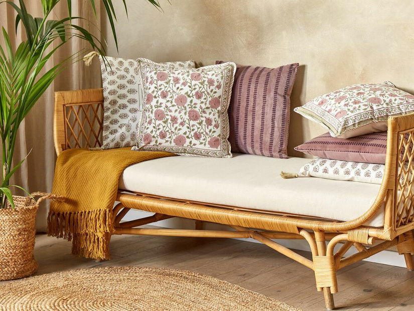 Ozdobný vankúš 45 x 45 cm Celtia (viacfarebná)